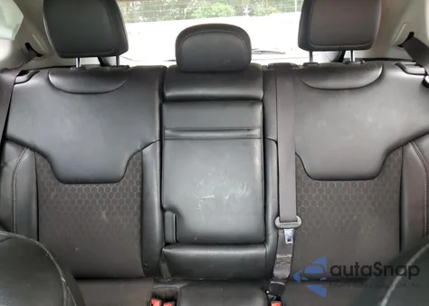 2020 Jeep Compass Latitude z USA, uszkodzony, nr VIN 3C4NJCBB6LT141553